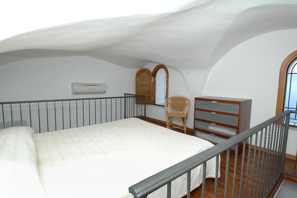Villa Amalfi 51 Con Vista Mare, Giardino E Terrazze Conca dei Marini Habitación foto
