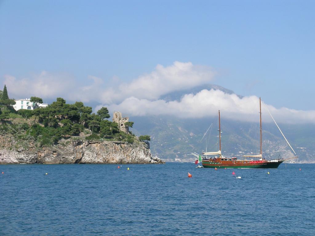 Villa Amalfi 51 Con Vista Mare, Giardino E Terrazze Conca dei Marini Habitación foto